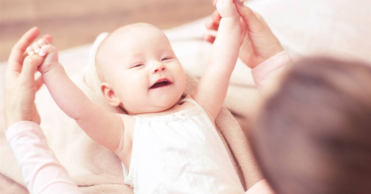 Examinamos A Los Bebes Todo El Tiempo El Pediatra Carlos Gonzalez Responde Examinamos A Los Bebes Todo El Tiempo El Pediatra Carlos Gonzalez Responde
