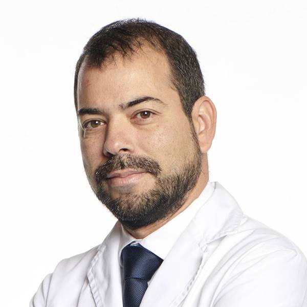 Dr. Javier Coloma