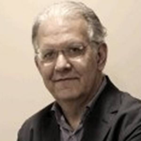 Dr. Oscar Larrosa Gonzalo