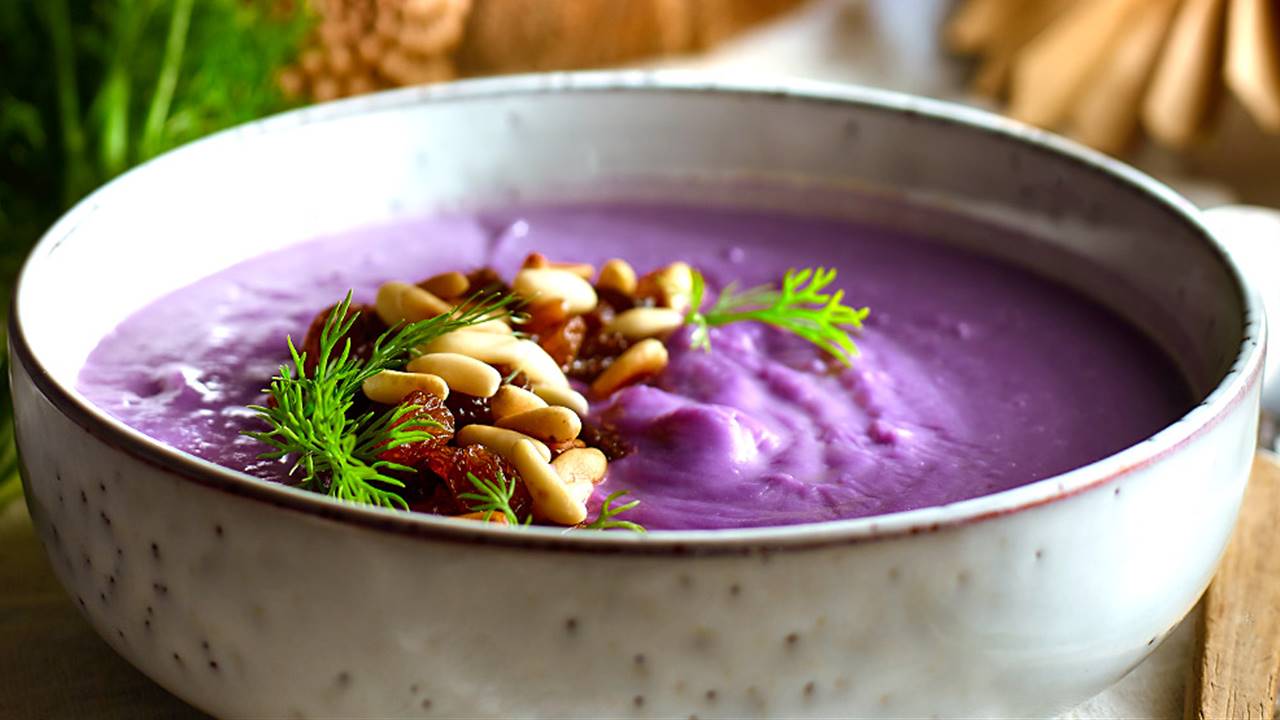 5 técnicas esenciales para preparar y cocinar kale o col rizada para ensaladas, sopas, guisos y más
