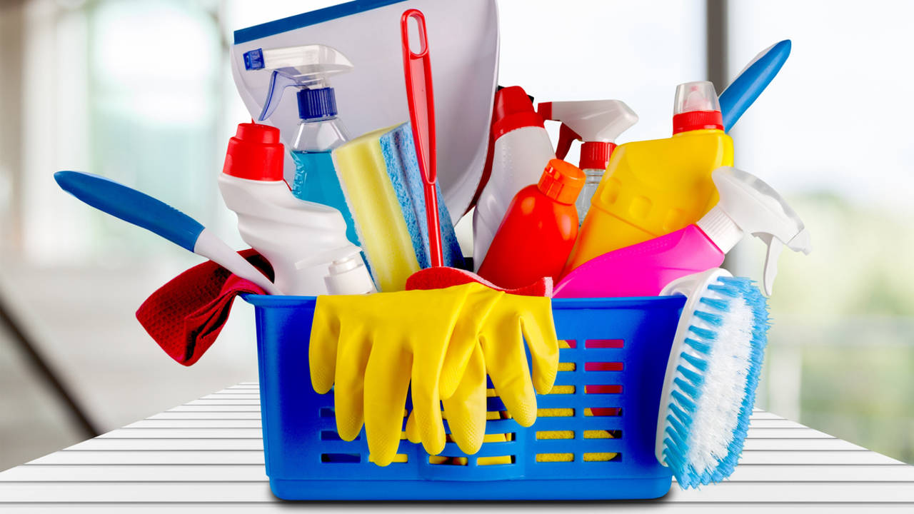 Estos son los 6 productos de limpieza del hogar que liberan más tóxicos